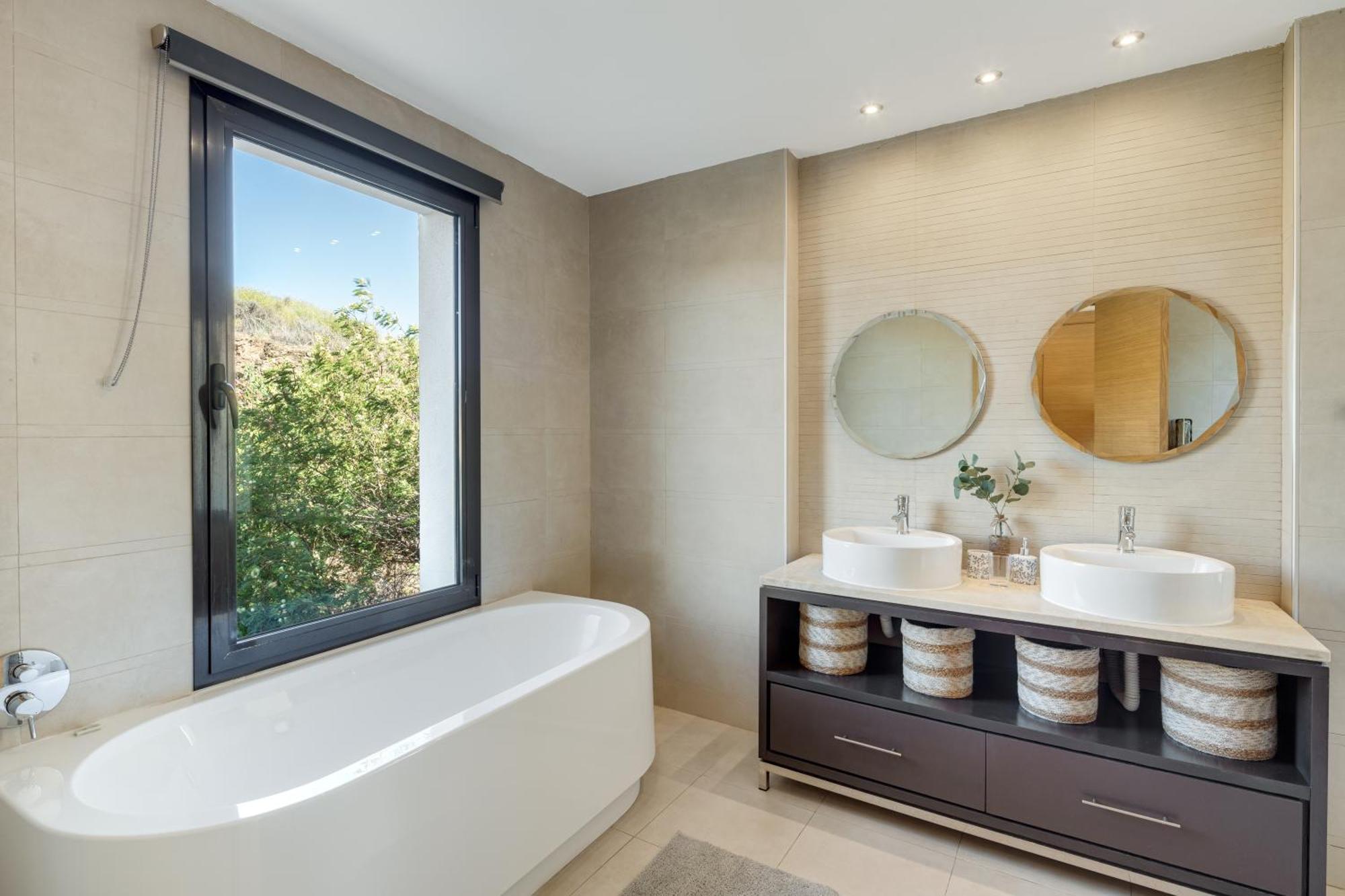 Spectacular Views - Luxury Apartment In Resort - Marbella Hills Kültér fotó